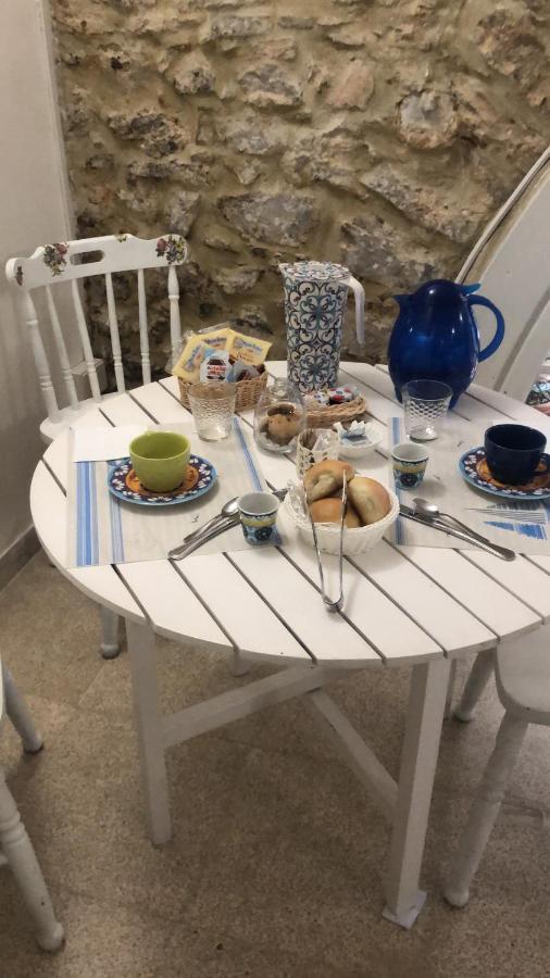 Frühstückspension La Bouganville Di Serena